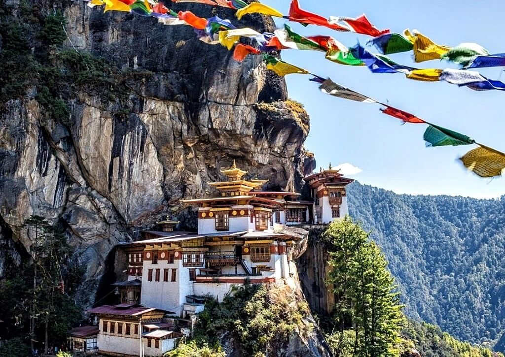 Solo Travel in Nepal: Safe, Scenic & Life-Changing